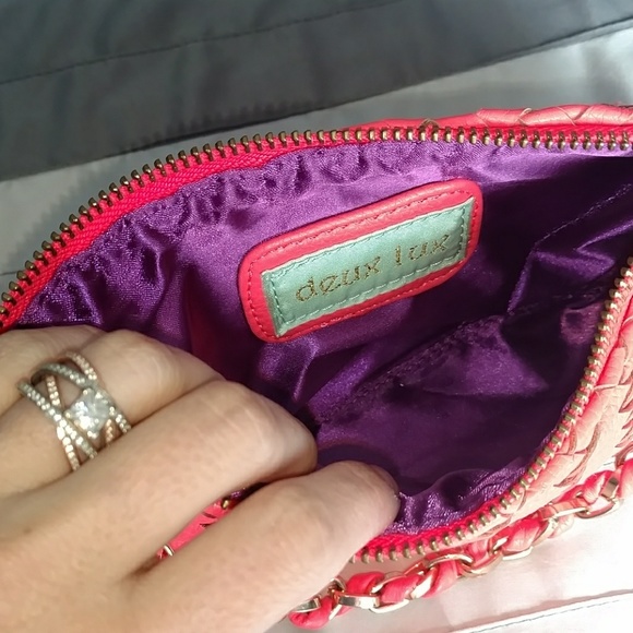 Deux Lux • Wristlet • Gold • Chain • Weave Pattern - Picture 2 of 7